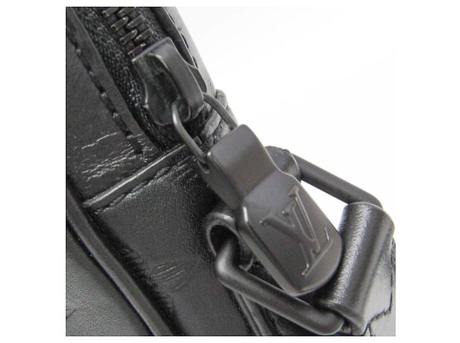Louis Vuitton Monogram Shadow Danube PM NM M45266 Borsa a tracolla - vista 10