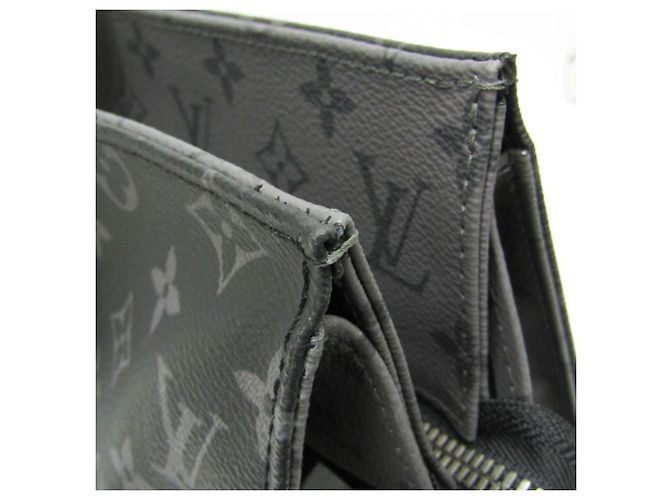 Saco Cabas Zip GM Louis Vuitton Monogram Eclipse - vista 8