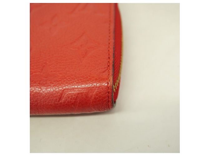 Portafoglio Zippy Louis Vuitton Monogram Empreinte in Scarlet - vista 5