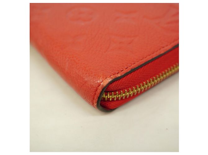 Portafoglio Zippy Louis Vuitton Monogram Empreinte in Scarlet - vista 6