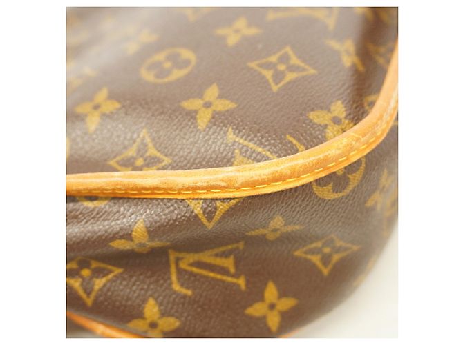 Louis Vuitton Monogram Menilmontant PM Schultertasche - Ansicht 9