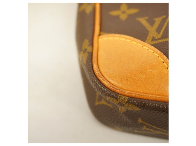 Bolso de hombro Louis Vuitton Monogram Danube - vista 8