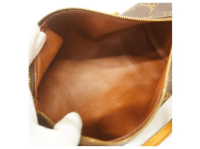 Louis Vuitton Monogram Papillon 26 Handtasche - Ansicht 4