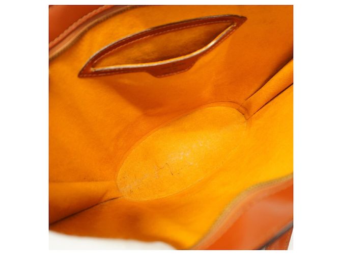 Bolso Louis Vuitton Epi Saint Jacques - vista 4