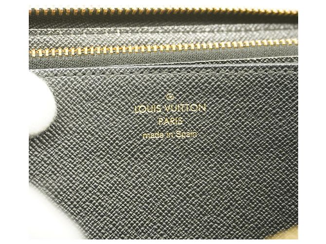 Louis Vuitton Monogram Multicolor Game On Long Wallet - view 4