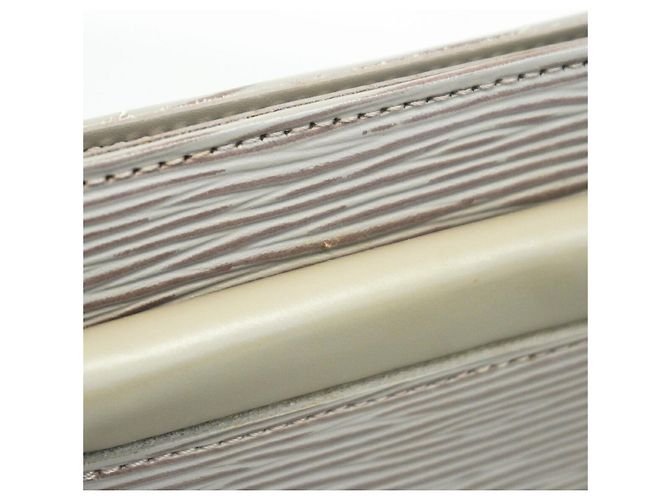 Borsa a tracolla Louis Vuitton Epi Saint-Tropez - vista 10