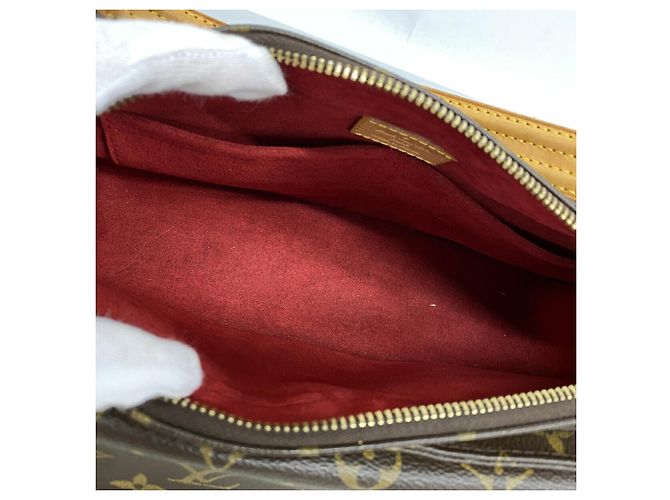 Borsa a tracolla Louis Vuitton Monogram Vivacite MM - vista 4