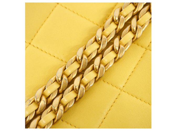 Borsa a tracolla Mini Matelassé con catena Chanel - vista 9