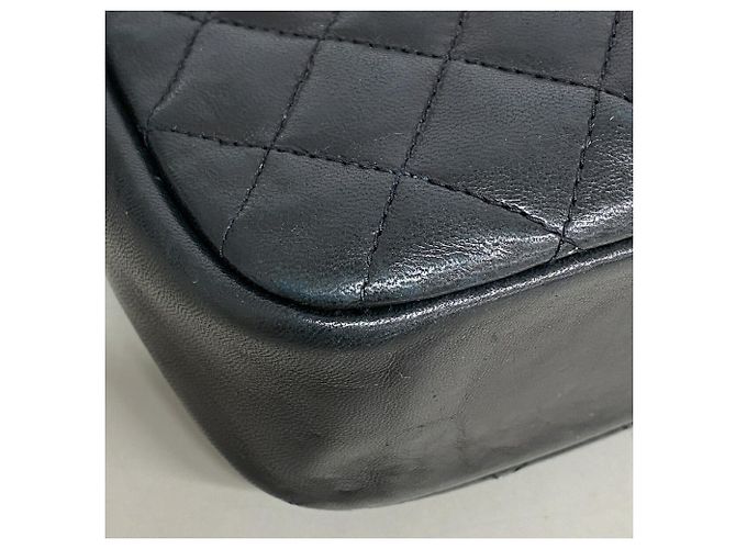 Chanel Matelassé Schultertasche mit Kette - Ansicht 6