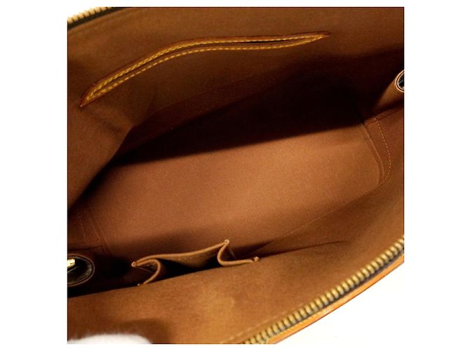 Sac à main Louis Vuitton Monogram Alma M51130 - vue 4