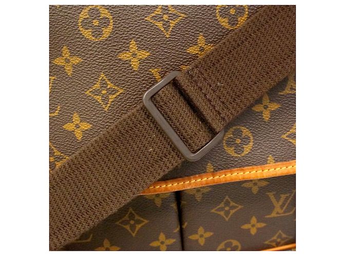 Borsa a tracolla Louis Vuitton Monogram Gibeciere GM - vista 11