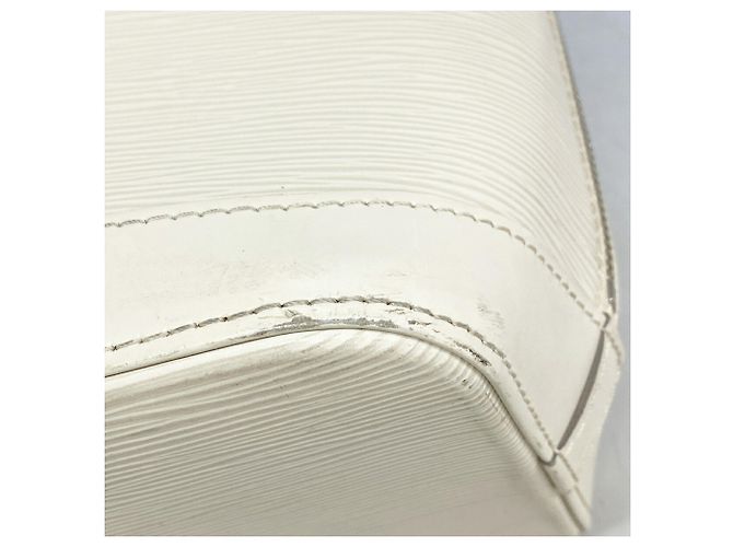 Borsa Louis Vuitton Alma PM Epi - vista 6