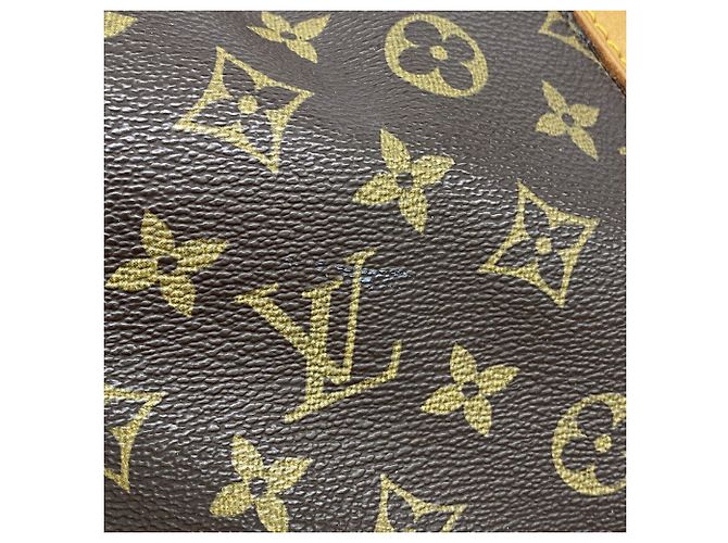 Louis Vuitton Boston Monogram Keepall Bandoulière 55 - vista 16