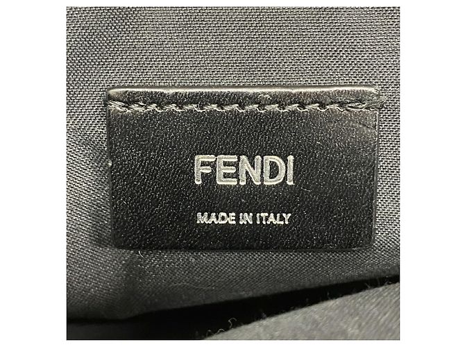Fendi Schultertasche aus schwarzem Leder - Ansicht 5