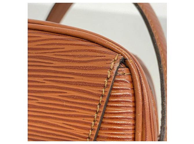 Borsa a tracolla Louis Vuitton Epi Jeune Fille - vista 7