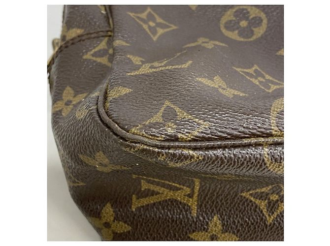 Borsa/Necessaire Louis Vuitton Monogram Toilette 28 - vista 7