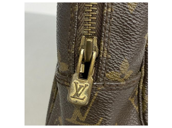 Borsa/Necessaire Louis Vuitton Monogram Toilette 28 - vista 8