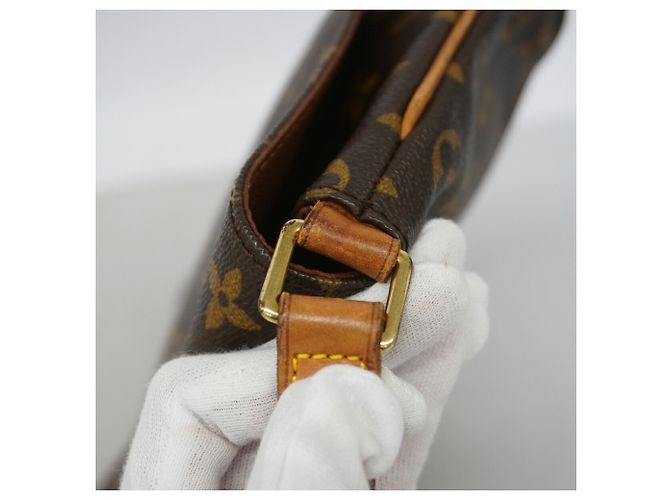 Borsa a tracolla Louis Vuitton Monogram Musette Tango - vista 8