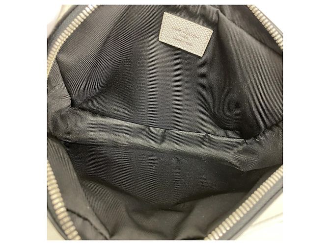 Louis Vuitton Taigarama Bumbag - M30247 Antarctica - vista 4