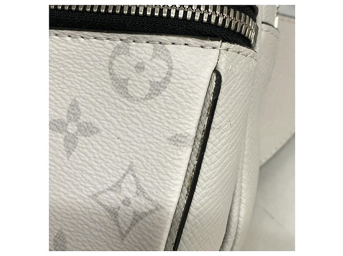 Louis Vuitton Taigarama Bumbag - M30247 Antarctica - vista 6