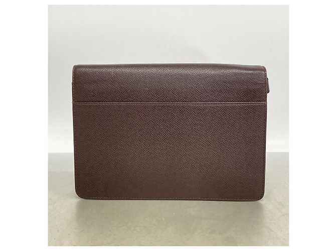 Bolso de mano Louis Vuitton Taiga Selenga - vista 13
