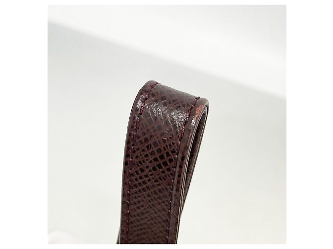 Bolso de mano Louis Vuitton Taiga Selenga - vista 7