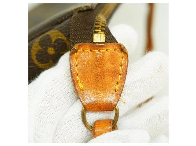 Louis Vuitton Monogram Pochette Accessoires M51980 - vista 5