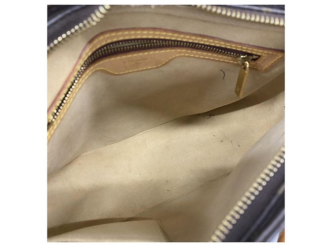 Borsa a tracolla Louis Vuitton Monogram Looping MM - vista 4