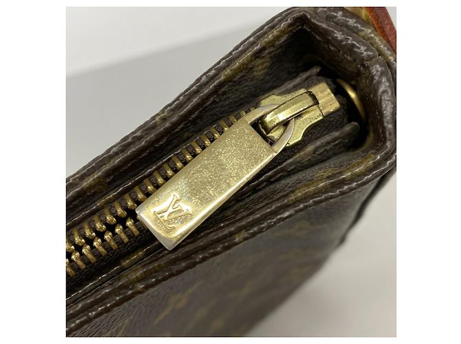 Borsa a tracolla Louis Vuitton Monogram Looping MM - vista 9