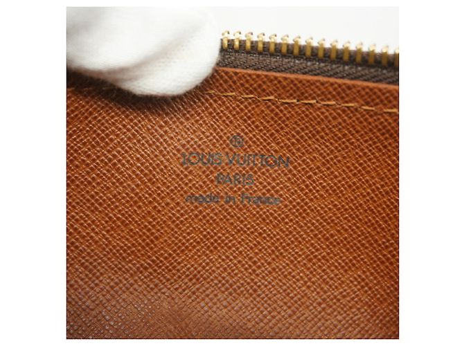 Borsa Louis Vuitton Monogram Papillon 26 - vista 5