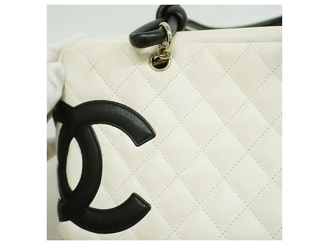 Borsa a Spalla Chanel Cambon in Pelle di Agnello - vista 10