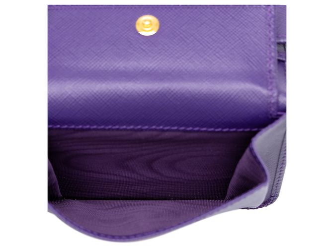 Prada Purple Saffiano Trifold Geldbörse - Ansicht 4