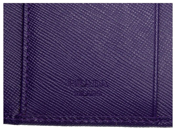 Prada Purple Saffiano Trifold Geldbörse - Ansicht 5