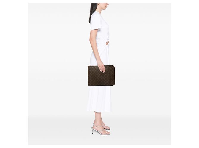 Louis Vuitton Brown Monogram Poche Documents Portfolio - vue 7