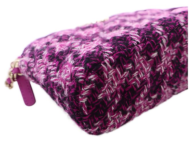 Clutch Chanel Mini CC in tweed matelassé viola con catena - vista 10