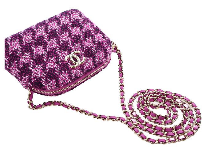Clutch Chanel Mini CC in tweed matelassé viola con catena - vista 7