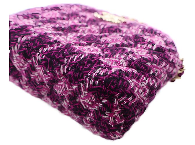 Clutch Chanel Mini CC in tweed matelassé viola con catena - vista 9
