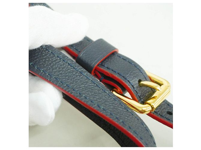 Sac à main Louis Vuitton Monogram Empreinte Pochette Metis MM - vue 9