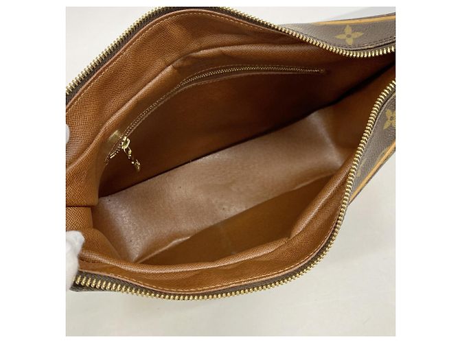 Borsa a tracolla Louis Vuitton Monogram Boulogne 30 - vista 4