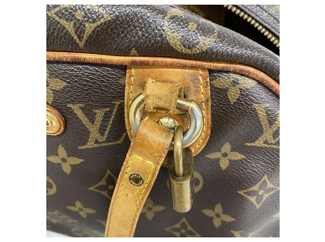Bolso Tote Louis Vuitton Monogram Montorgueil PM - vista 10