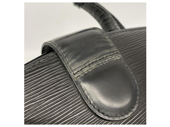 Borsa a tracolla Louis Vuitton Epi Cluny - vista 10