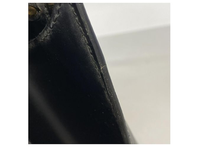 Borsa a tracolla Louis Vuitton Epi Cluny - vista 6