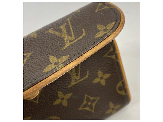 Louis Vuitton Monogram Pochette Florentine Fanny Pack - vista 8