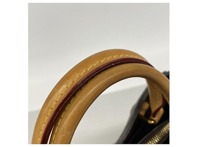Louis Vuitton Monogram Montaigne BB Handtasche - Ansicht 8