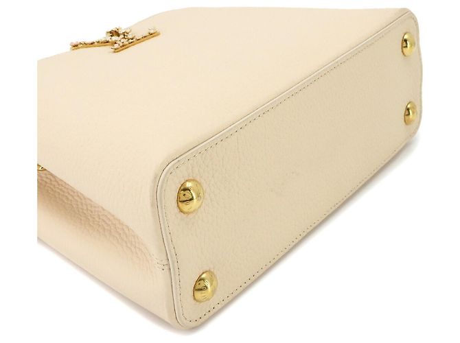 Bolsa Louis Vuitton Capucines BB - vista 5