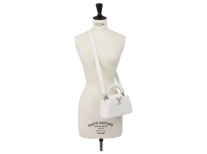 Louis Vuitton Capucines EW MINI Handtasche - Ansicht 10