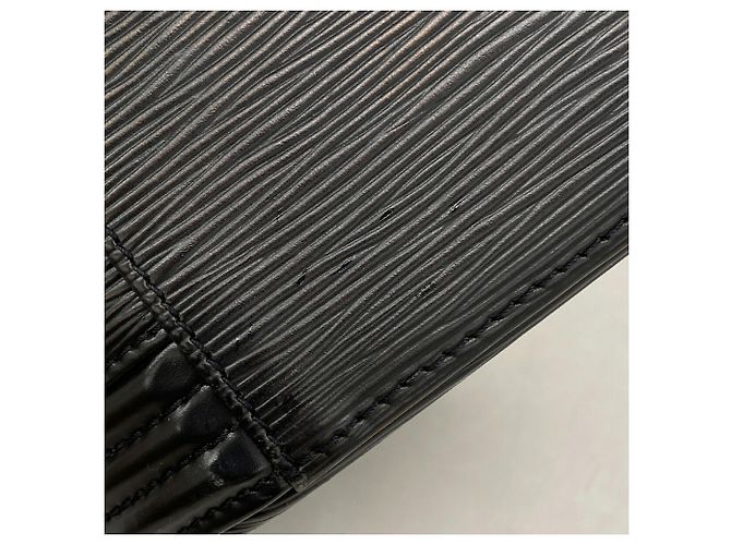 Borsa Louis Vuitton Epi Cannes M48032 Noir - vista 13