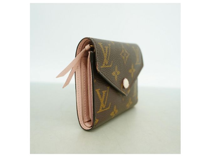Cartera Tri-fold Louis Vuitton en Rose Ballerine - vista 2