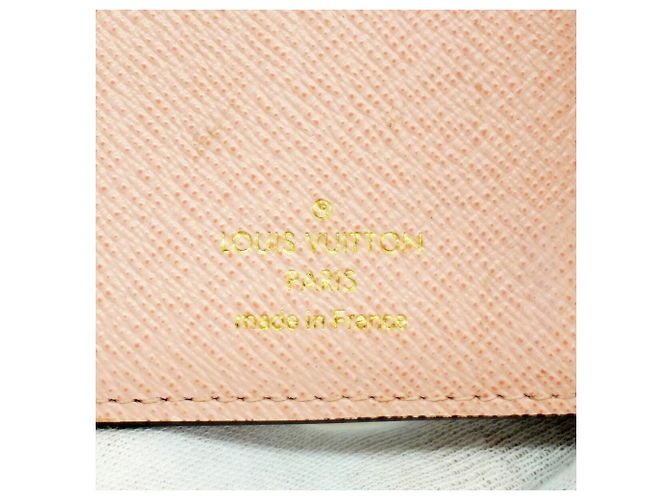 Cartera Tri-fold Louis Vuitton en Rose Ballerine - vista 4