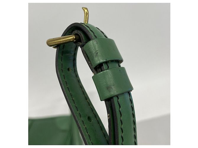 Borsa a tracolla Louis Vuitton Epi Trocadero 27 - vista 9